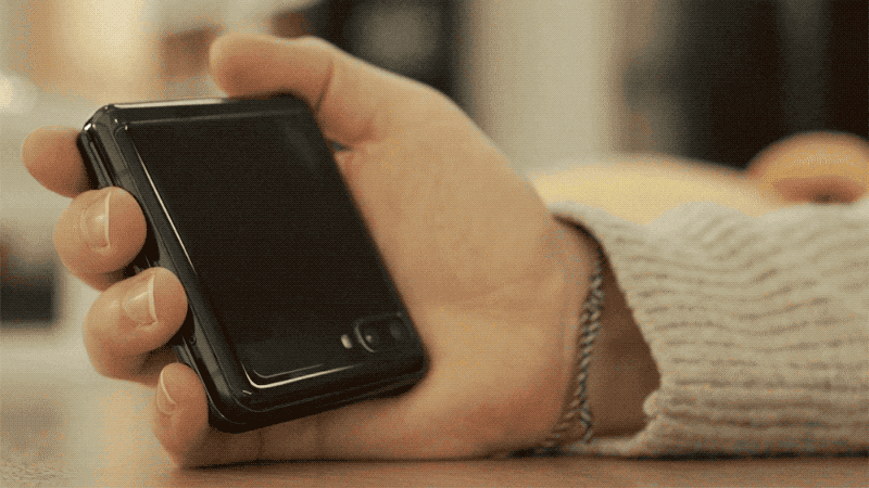 7 Useful Tips on the Galaxy Z Flip 21 7 Useful Tips on the Galaxy Z Flip