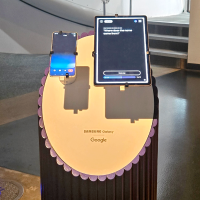 Image for Samsung and Google Take Galaxy S25 Edge, Gemini Live on Tour