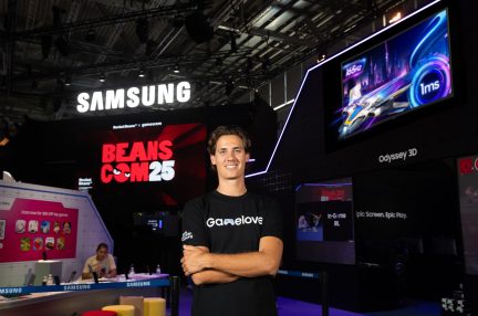 gamescom2025-samsung-booth1