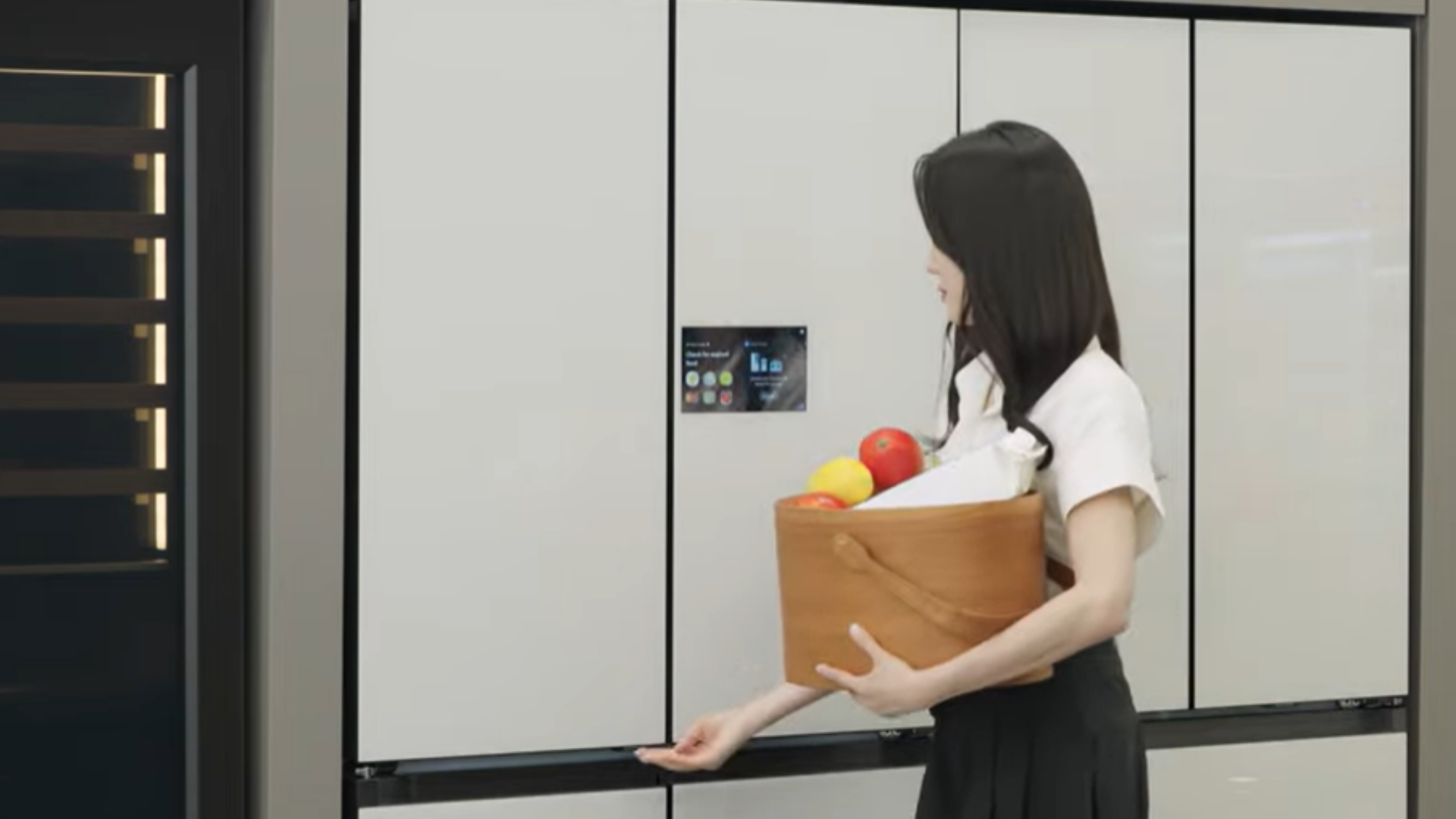 Image for Auto Open Door Brings Everyday Convenience to Home Appliances