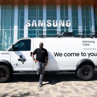 Image for Human-Centric Customer Care: Balancing Technology and Personal Touch