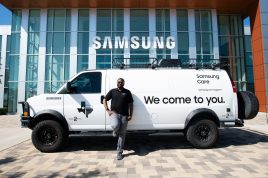 Human-Centric Customer Care: Balancing Technology and Personal Touch