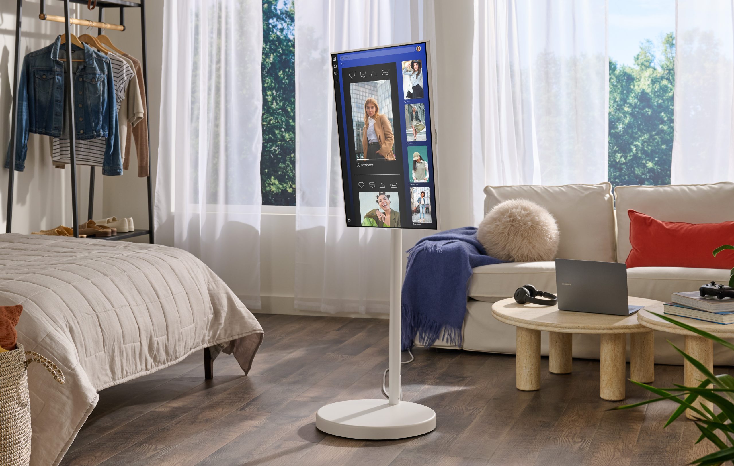 Image for Samsung Launches Movingstyle Lineup for Portable Everyday Entertainment