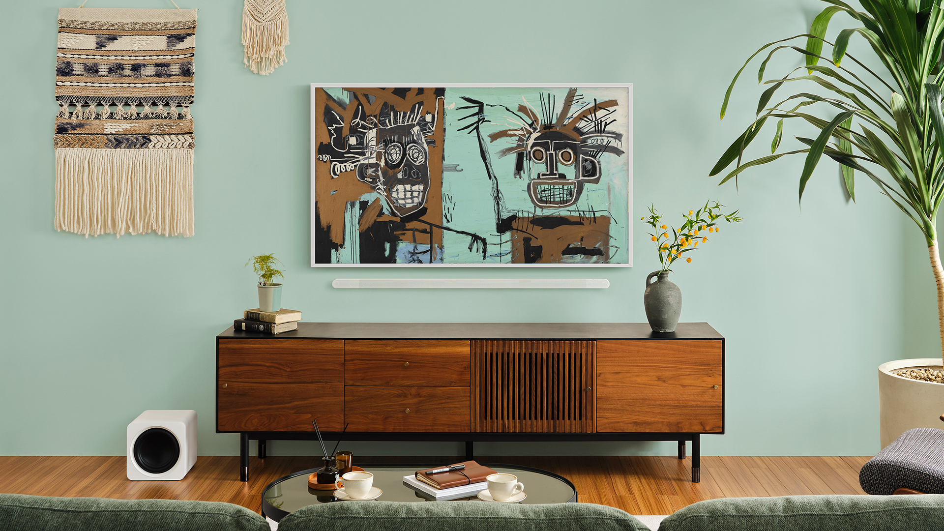 basquiat_frame_lifestyle-images-1920x1080-2